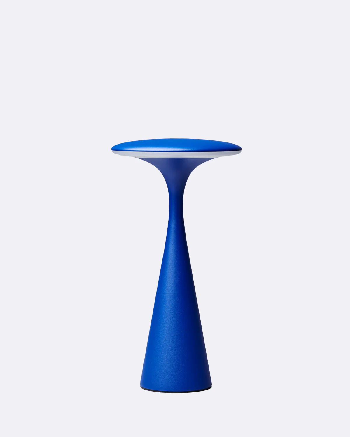 Ufo Lampe blue majorelle - chic.mic 